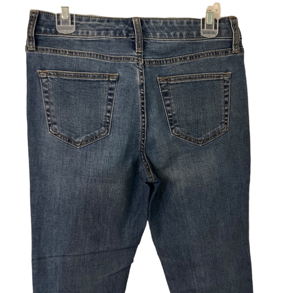 St. John’s Bay Woman’s Straight Leg Jeans Sz 6 Petite - Picture 4 of 4